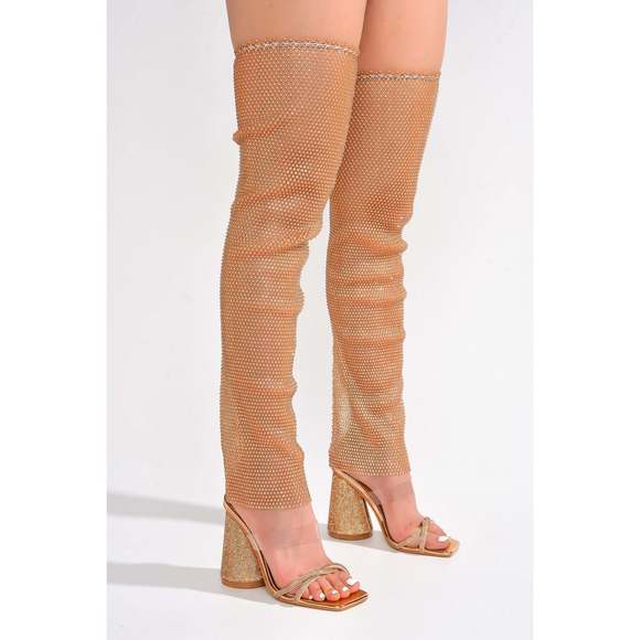 NWT**CAPE ROBBIN BEATRIZIA - ROSE GOLD 5 | ALL OFFERS / COUNTEROFFERS WELCOME - Picture 4 of 6